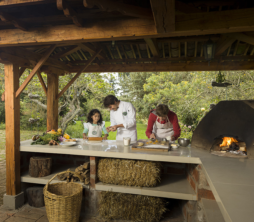 Ecuador Andes Hacienda Zuleta Activities Copy Of Cooking Lessons With Empanadas