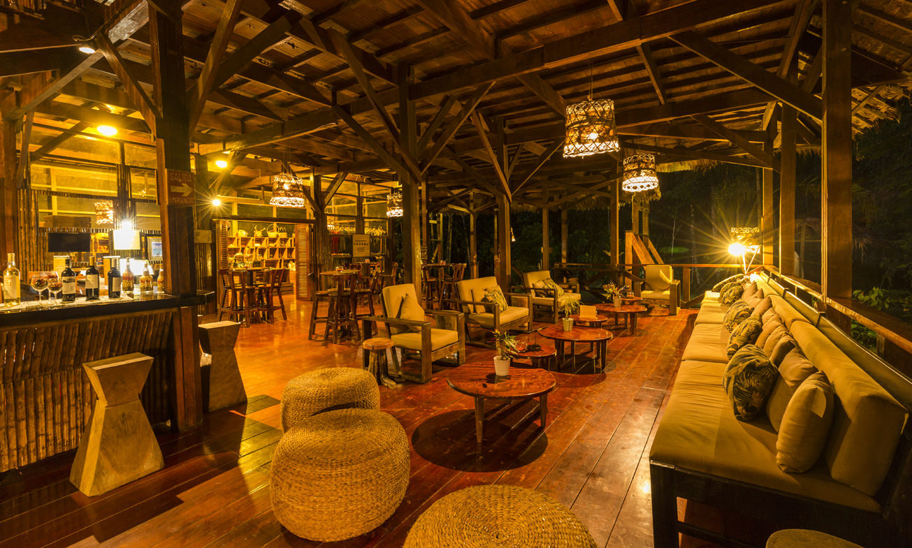 Refugio Amazonas Lobby